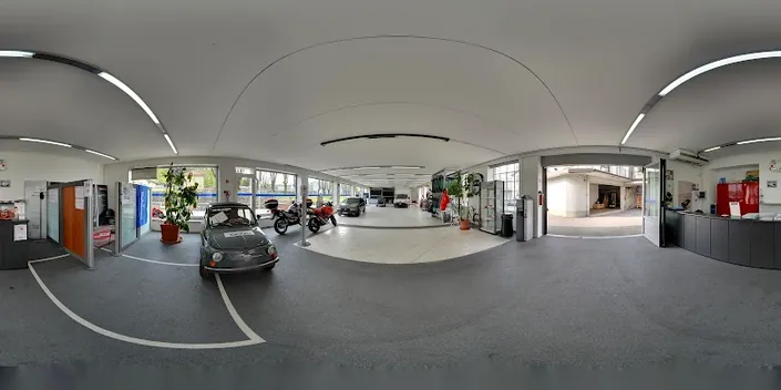 Car Care Como S.R.L.