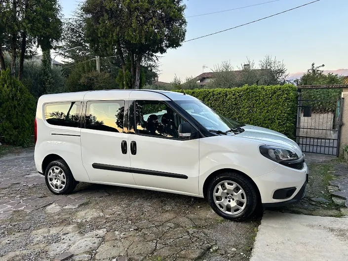 D.b.s. Auto Srl