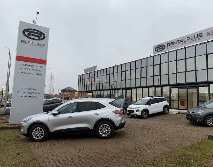 R-CARS+ Showroom – Cassano Magnago