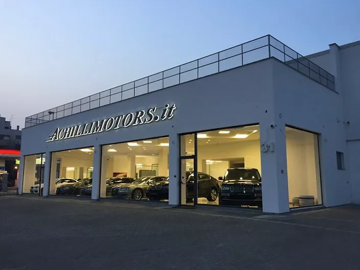 AchilliMotors.it: Concessionaria e Officina Multimarca a Milano