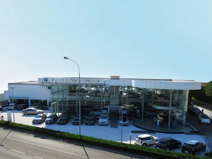 BMW e MINI – AutoVanti Brianza – PenskeCars