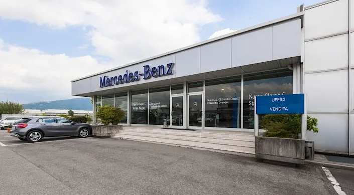 Bossoni Mercedes-Benz – San Zeno Naviglio