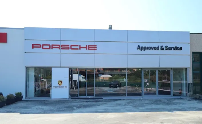 Centro Porsche Approved & Service Pavia