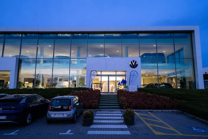 L’Auto S.p.A. – Volkswagen Vendita Cantù