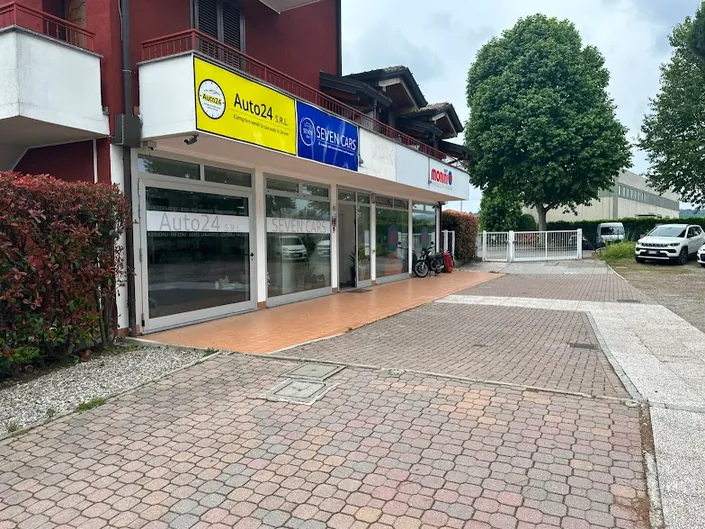 Seven Cars – Compro Auto Incidentate