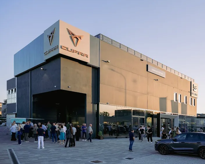 VANNI AUTOSTORE S.R.L. – CUPRA & SEAT