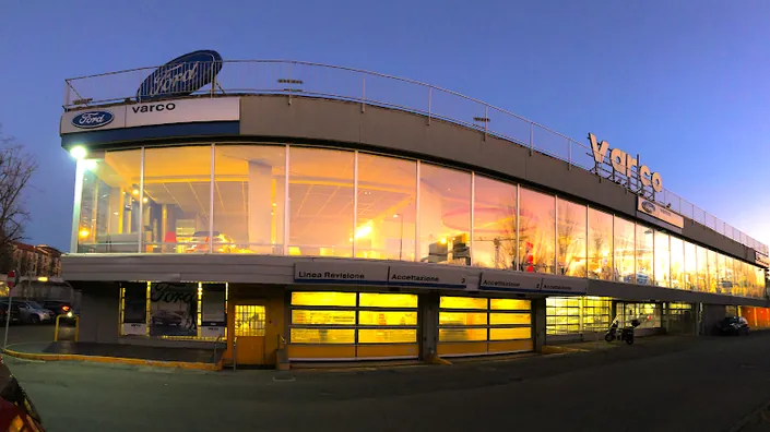 VARCO Ford Store Concessionaria a Milano