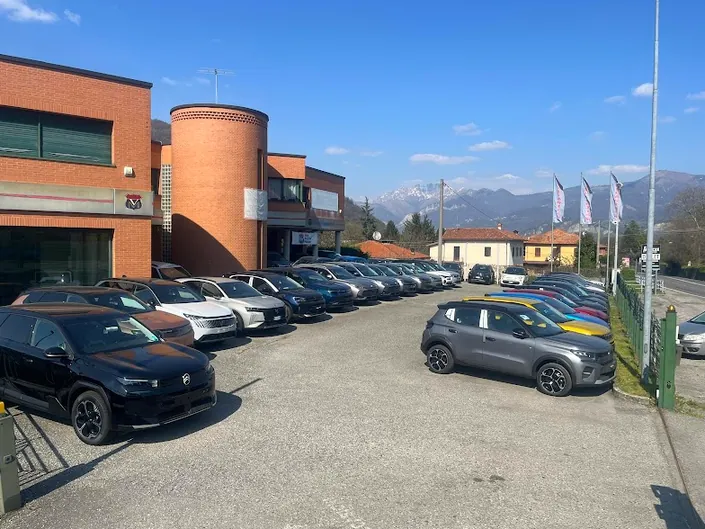 Villa Motors House Srl